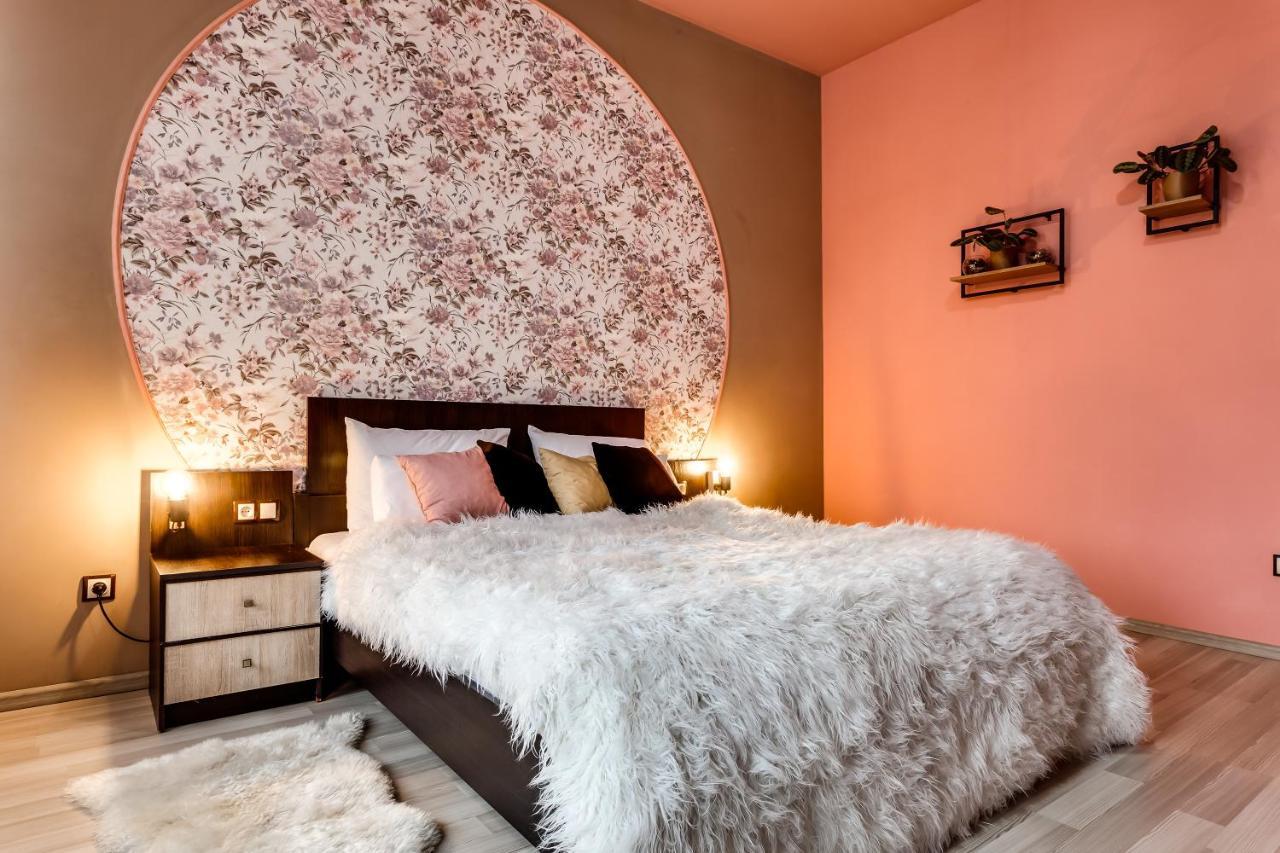 Апартаменти В Центрі Львова Lviv Exteriör bild